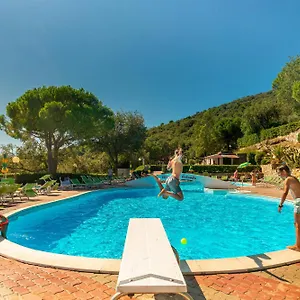  Campeggio Villino Garden & Pool